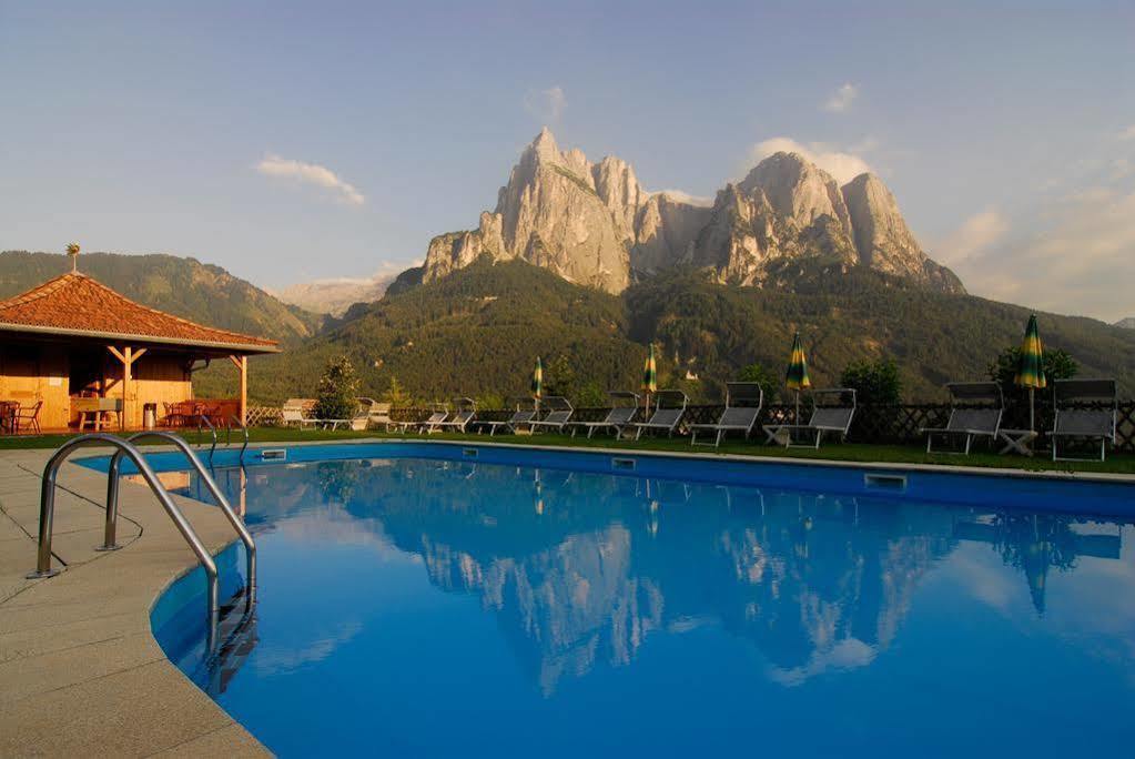 סיוזי Mirabell Alpine Garden Resort & Spa מראה חיצוני תמונה